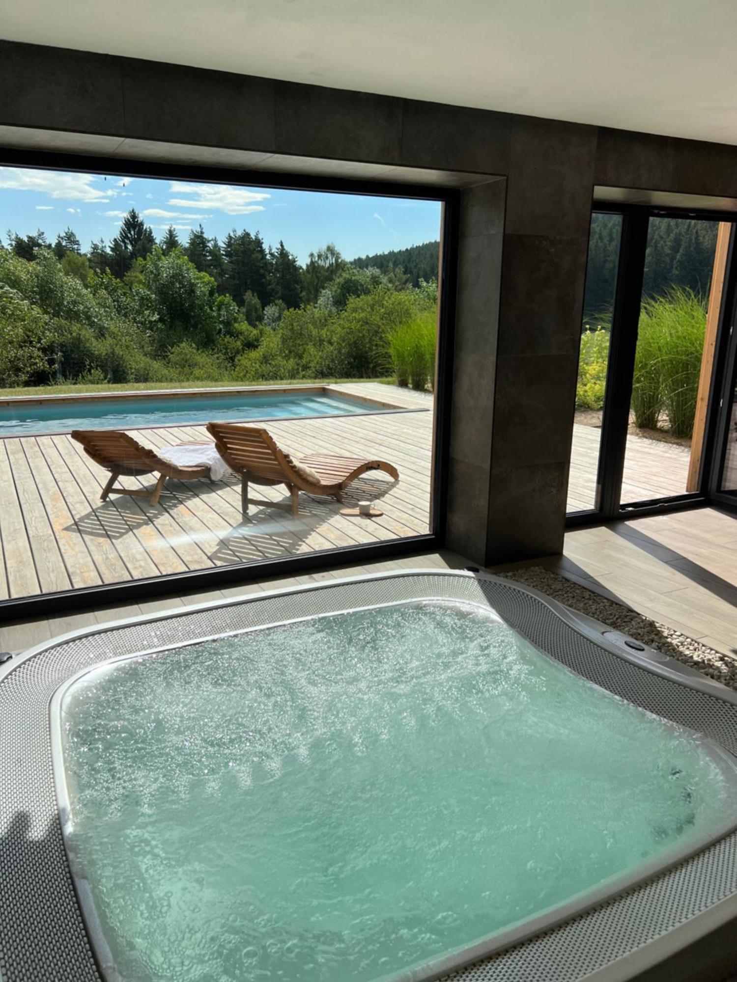 Villa Vila Dvorecna à Loučovice Extérieur photo